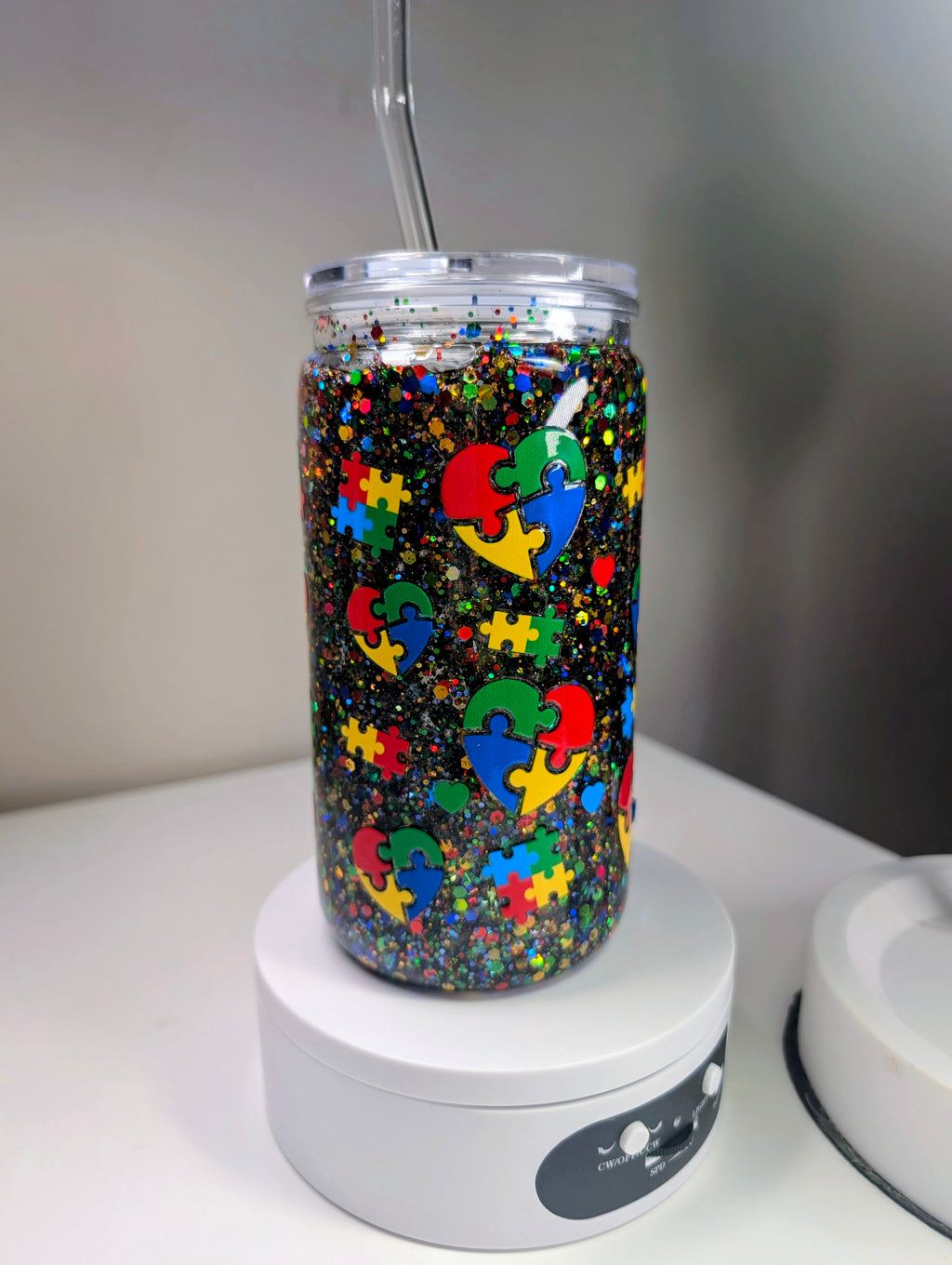 16 oz Acrylic Autism speaks Glitter cup
